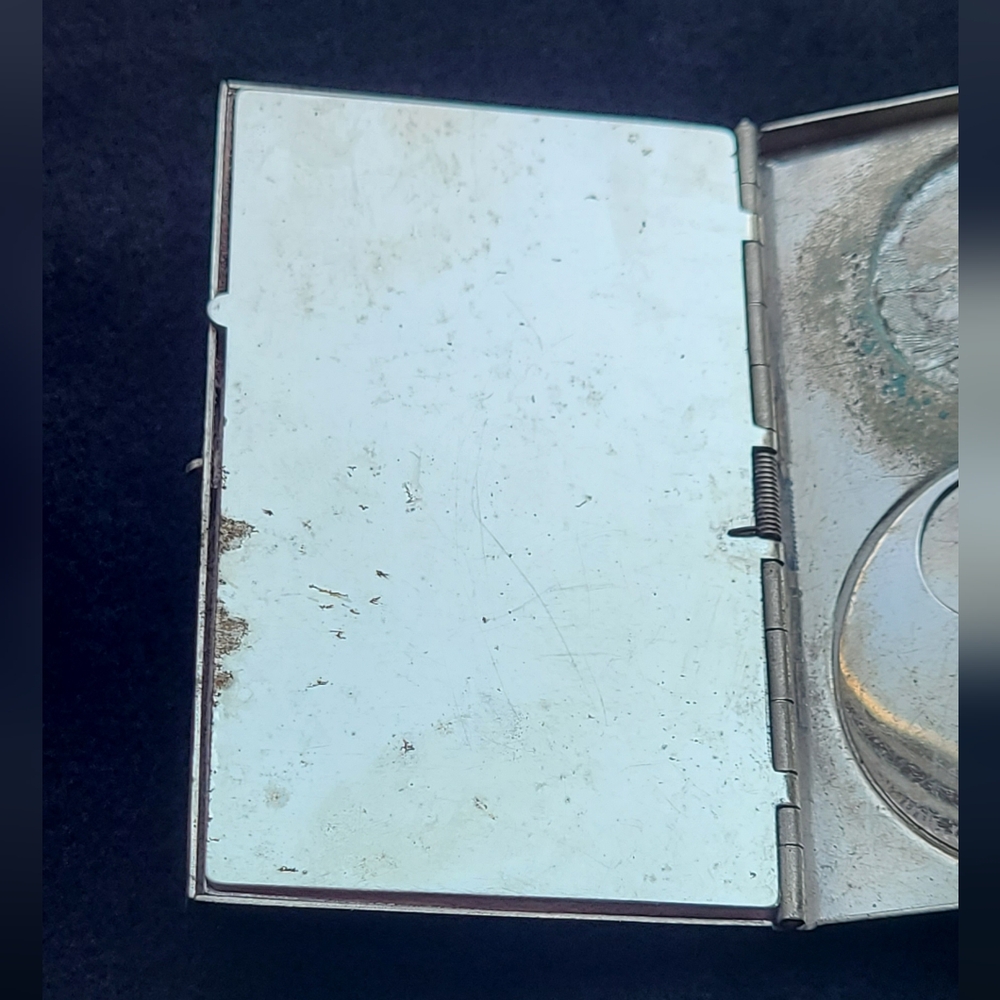 Edwardian Guilloche purse makeup compact - Picture 10 of 12